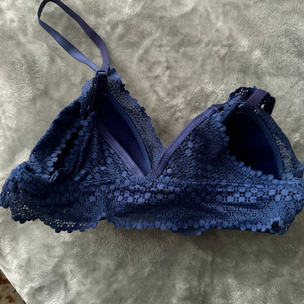 EUC Aerie Bralette Bra Lace Stretch Cross Back Embroidery Floral Deep Blue Sz M - Picture 3 of 5